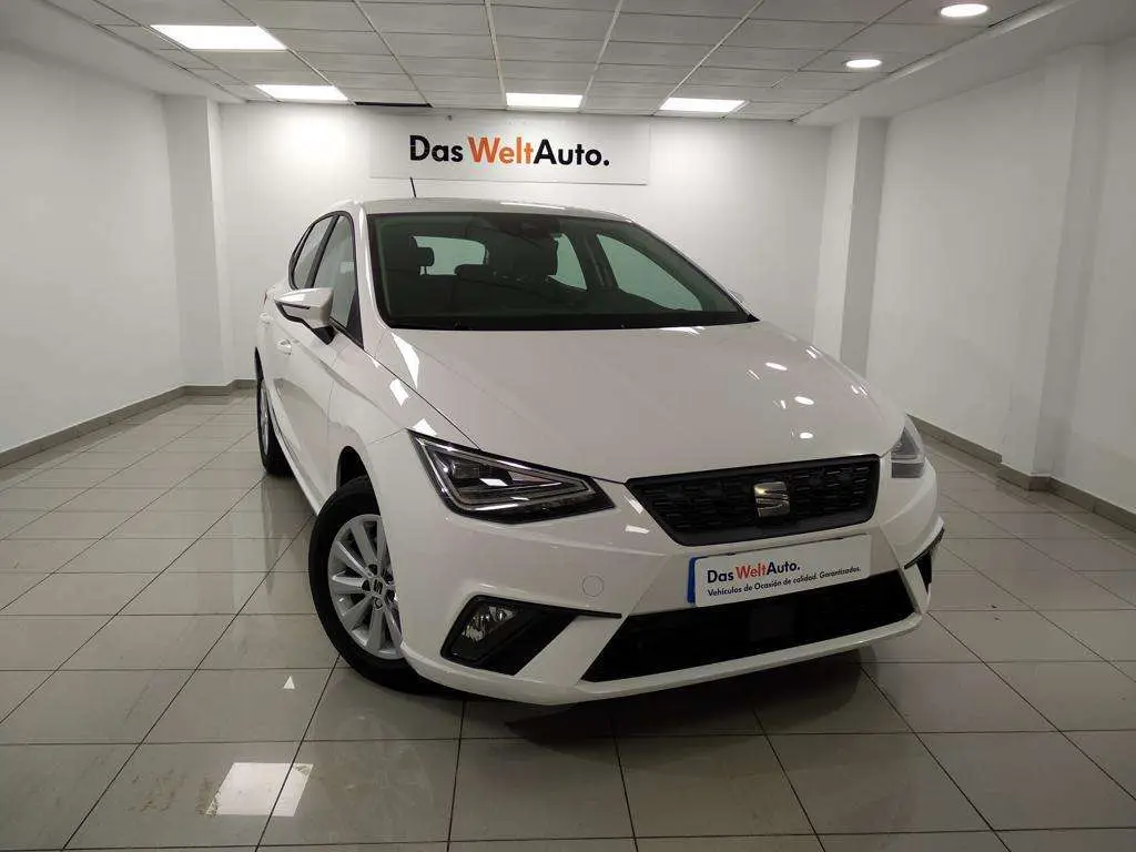 Photo 1 : Seat Ibiza 2024 Essence