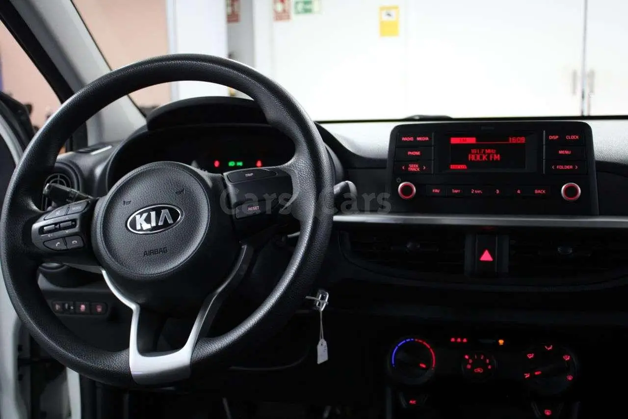 Photo 1 : Kia Picanto 2021 Petrol