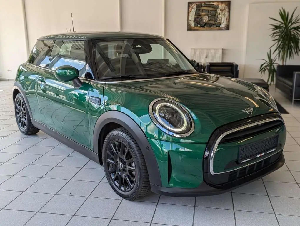 Photo 1 : Mini Cooper 2024 Essence