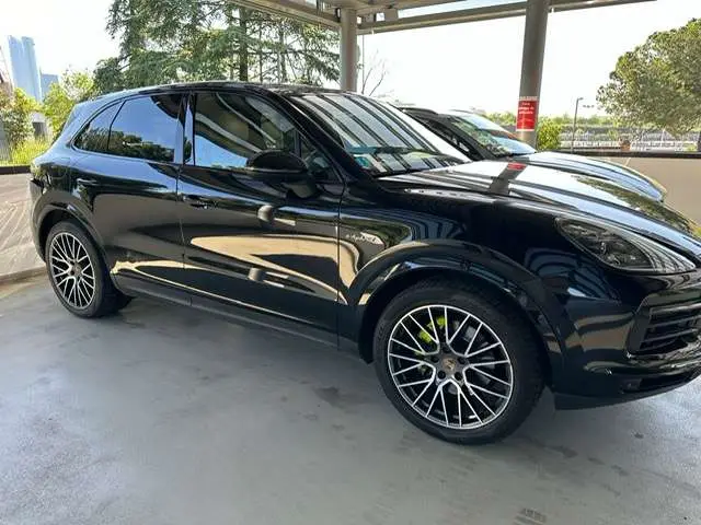 Photo 1 : Porsche Cayenne 2020 Hybrid