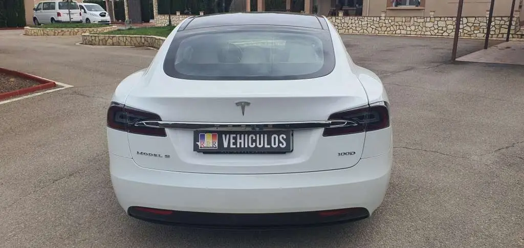 Photo 1 : Tesla Model S 2018 Électrique