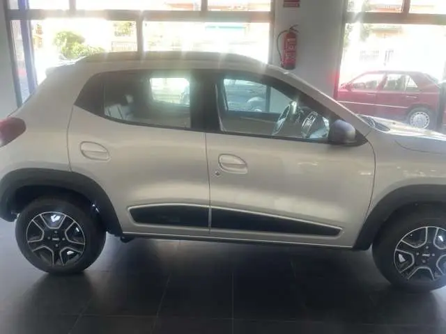 Photo 1 : Dacia Spring 2023 Electric