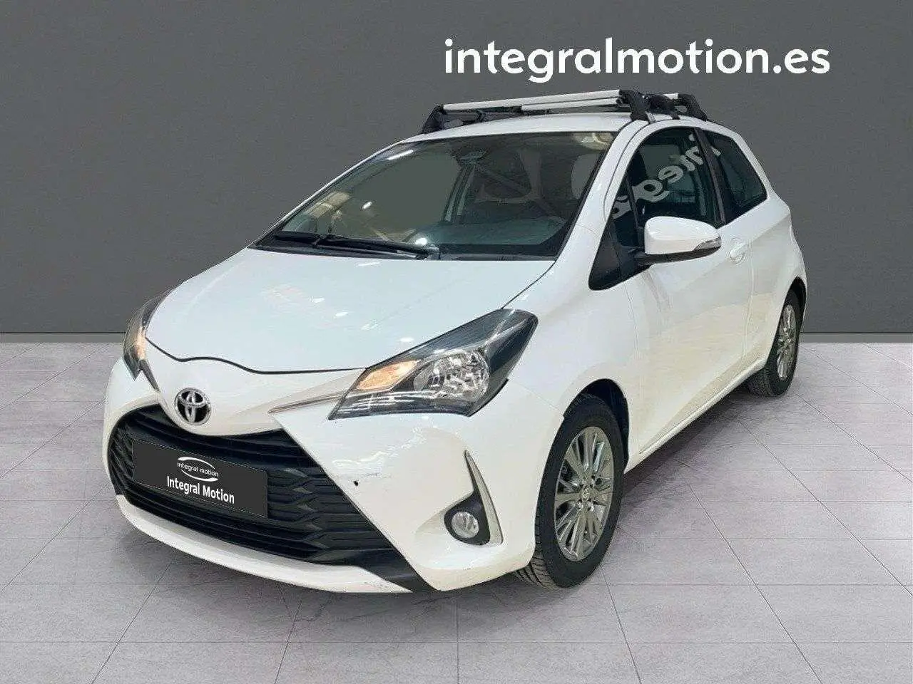 Photo 1 : Toyota Yaris 2019 Petrol