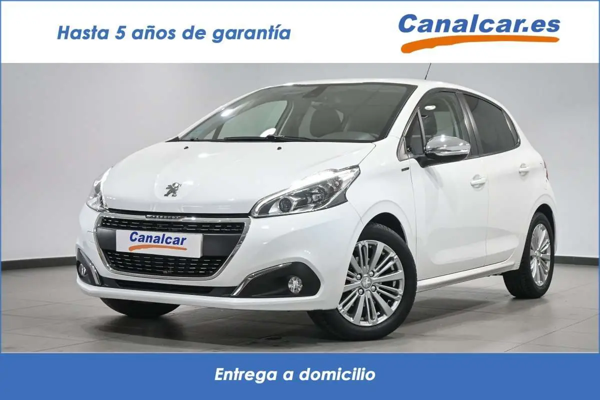 Photo 1 : Peugeot 208 2019 Essence