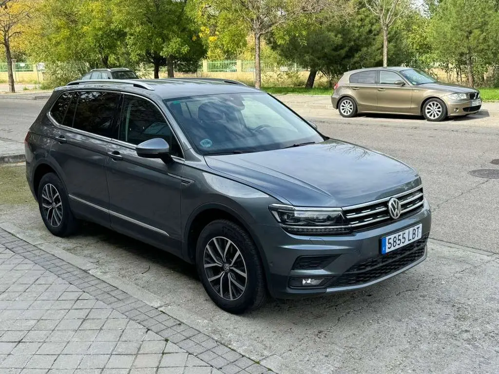 Photo 1 : Volkswagen Tiguan 2019 Diesel