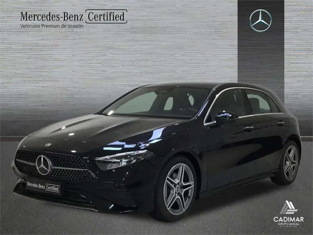 Photo 1 : Mercedes-benz Classe A 2024 Essence