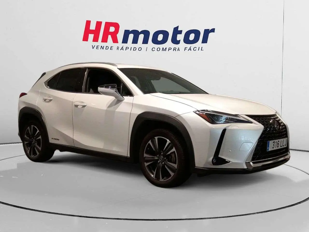 Photo 1 : Lexus Ux 2020 Hybride