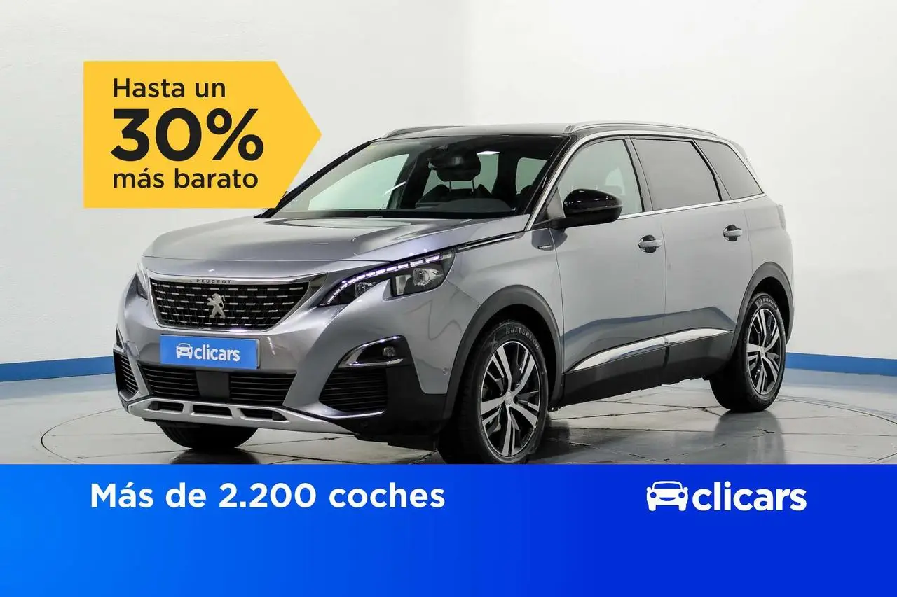 Photo 1 : Peugeot 5008 2020 Essence