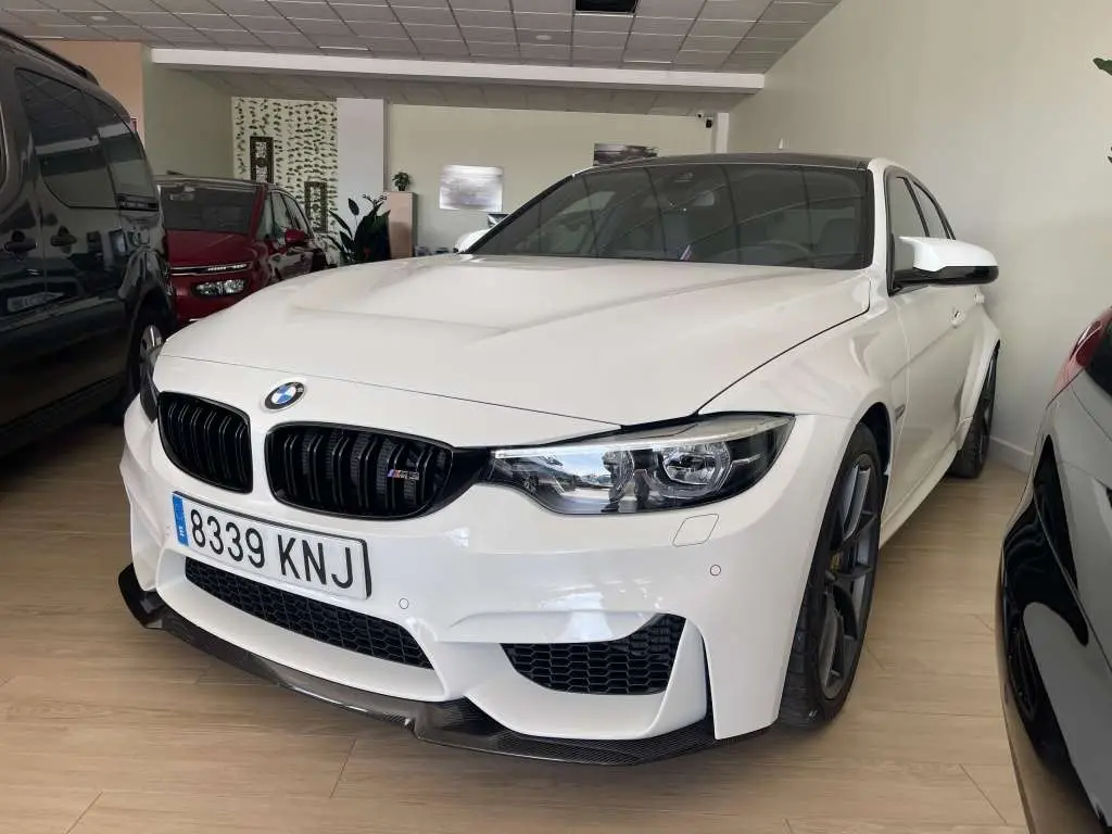 Photo 1 : Bmw M3 2018 Petrol