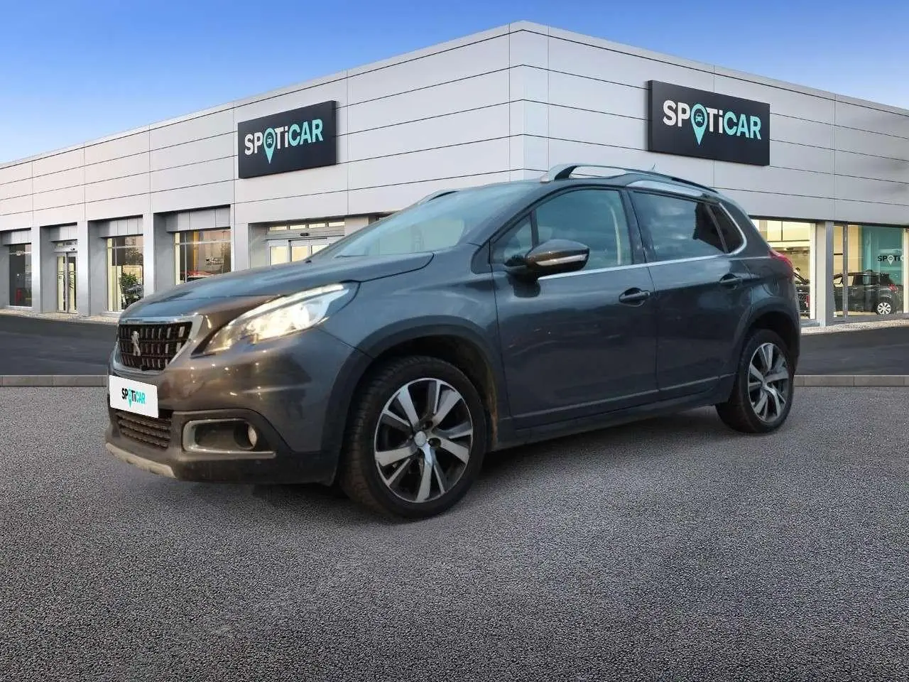 Photo 1 : Peugeot 2008 2018 Petrol