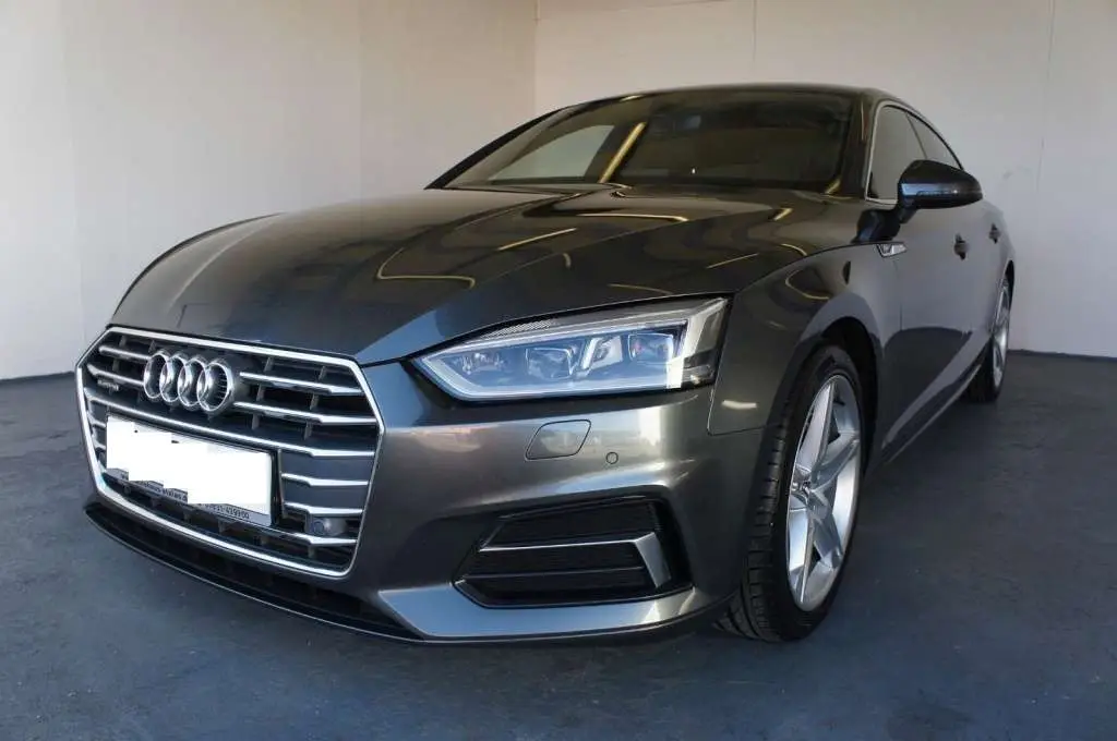 Photo 1 : Audi A5 2021 Diesel