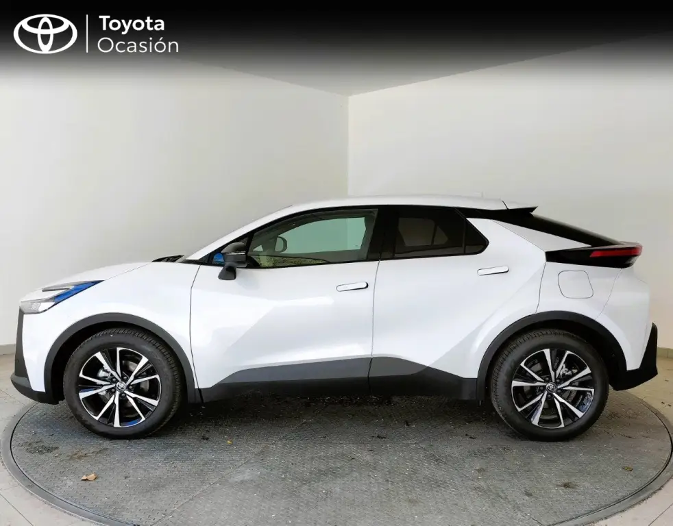 Photo 1 : Toyota C-hr 2024 Electric