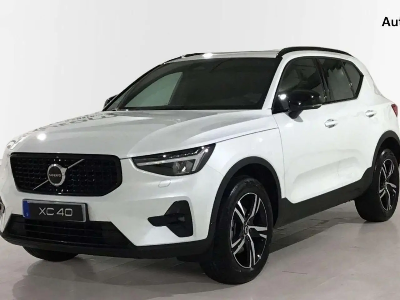 Photo 1 : Volvo Xc40 2024 Electric