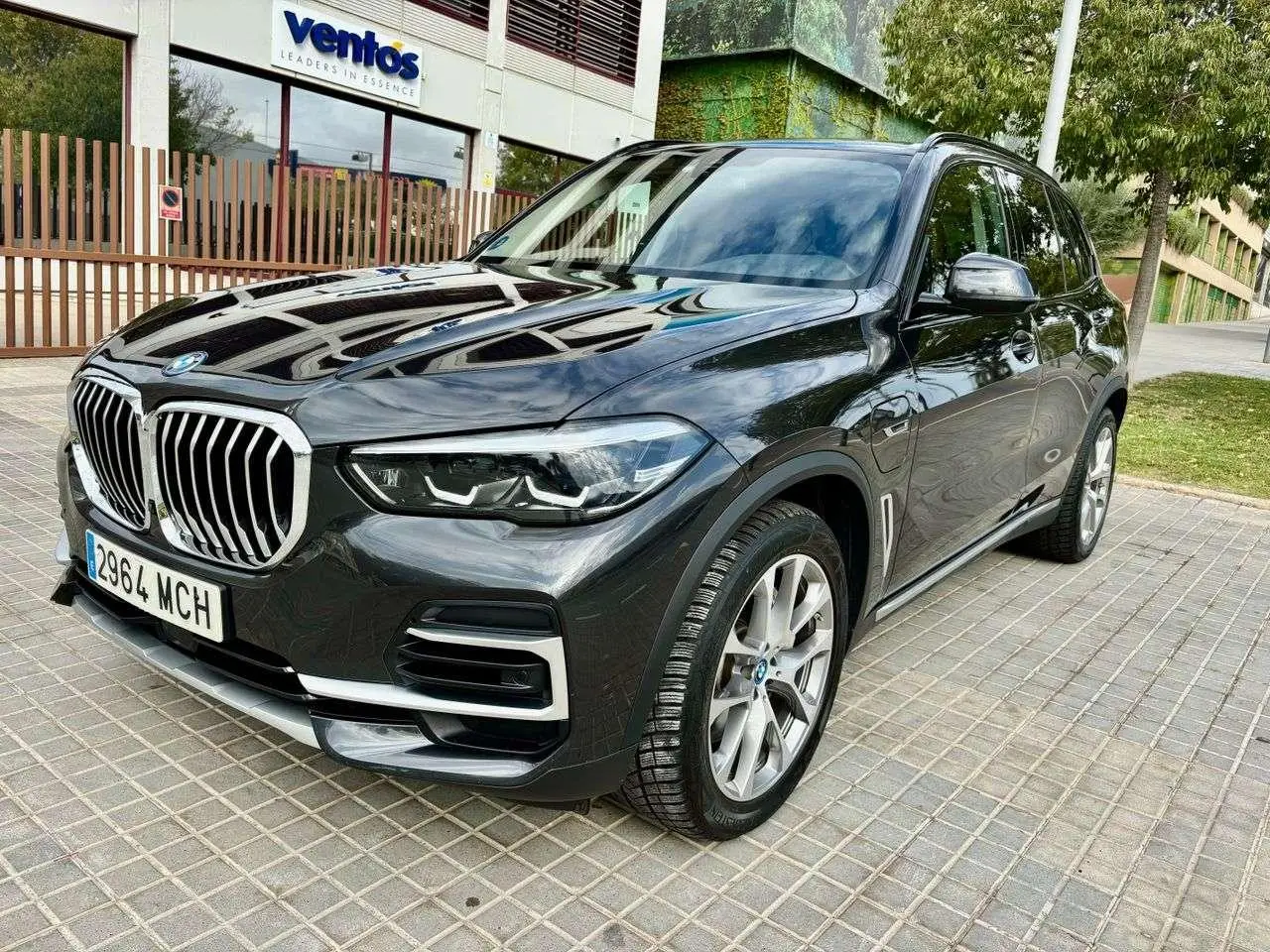 Photo 1 : Bmw X5 2023 Electric