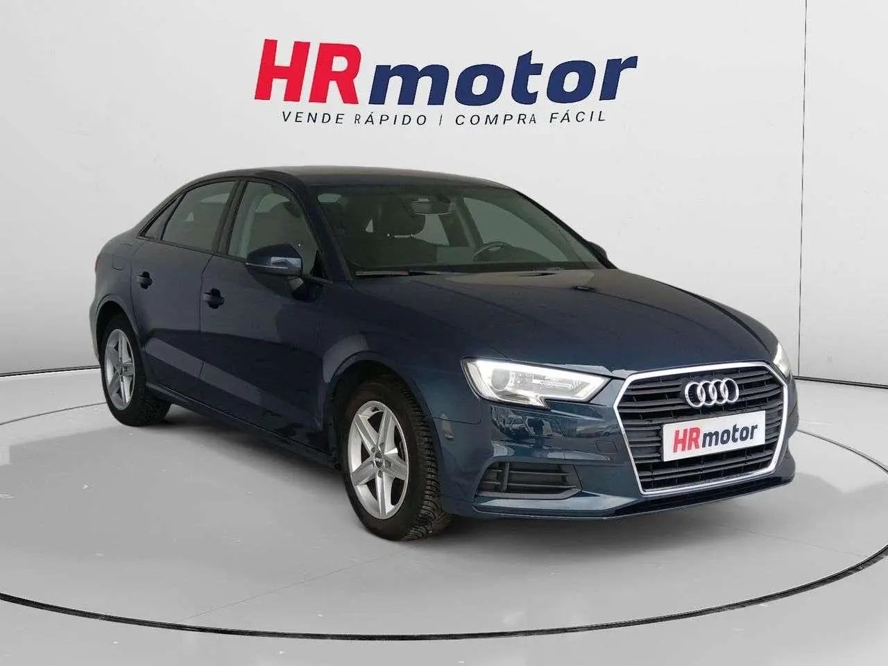 Photo 1 : Audi A3 2019 Petrol