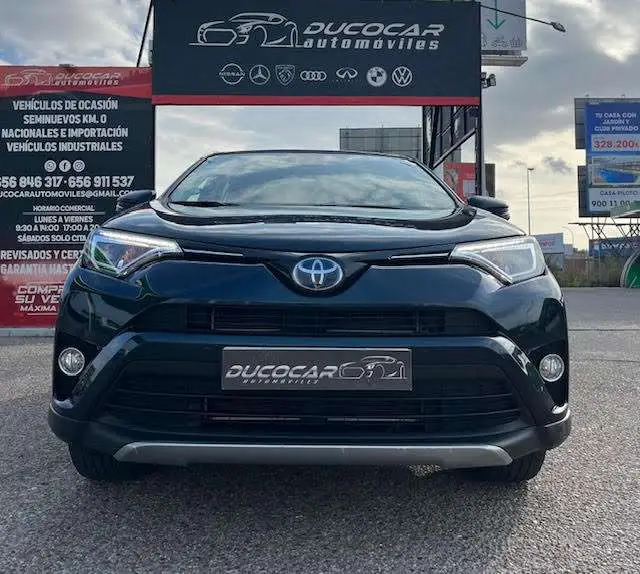 Photo 1 : Toyota Rav4 2019 Hybrid