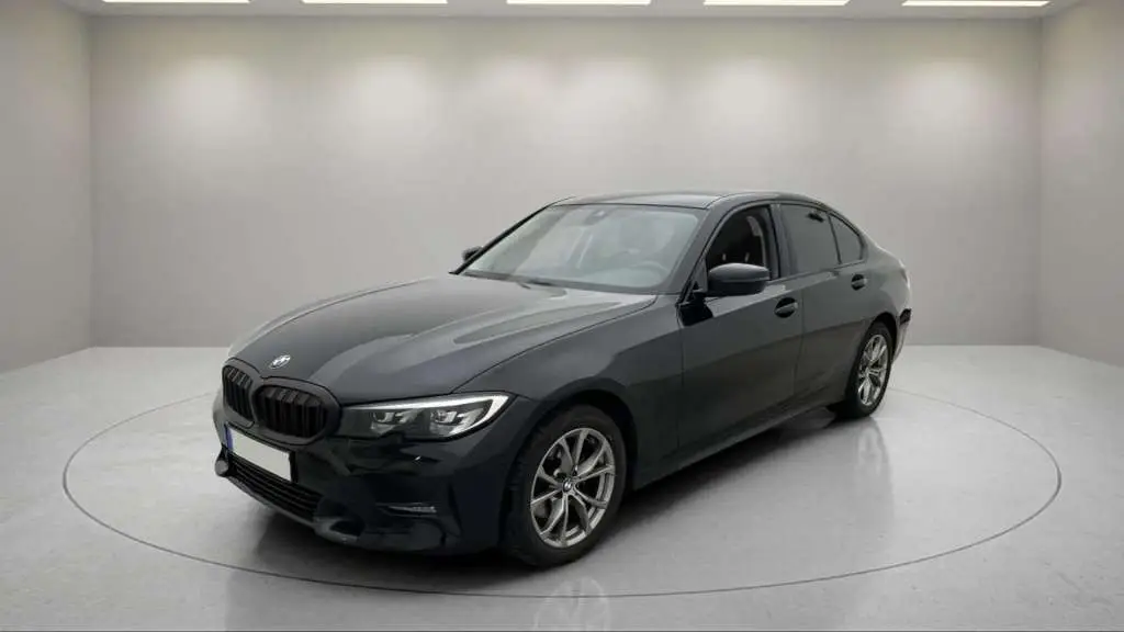 Photo 1 : Bmw Serie 3 2019 Diesel