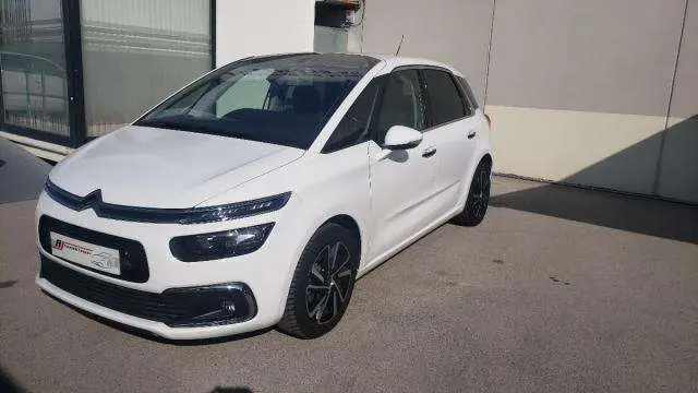 Photo 1 : Citroen C4 2016 Petrol