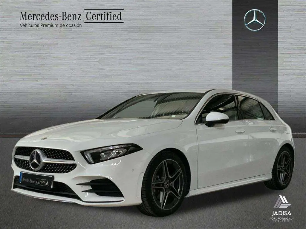 Photo 1 : Mercedes-benz Classe A 2023 Petrol