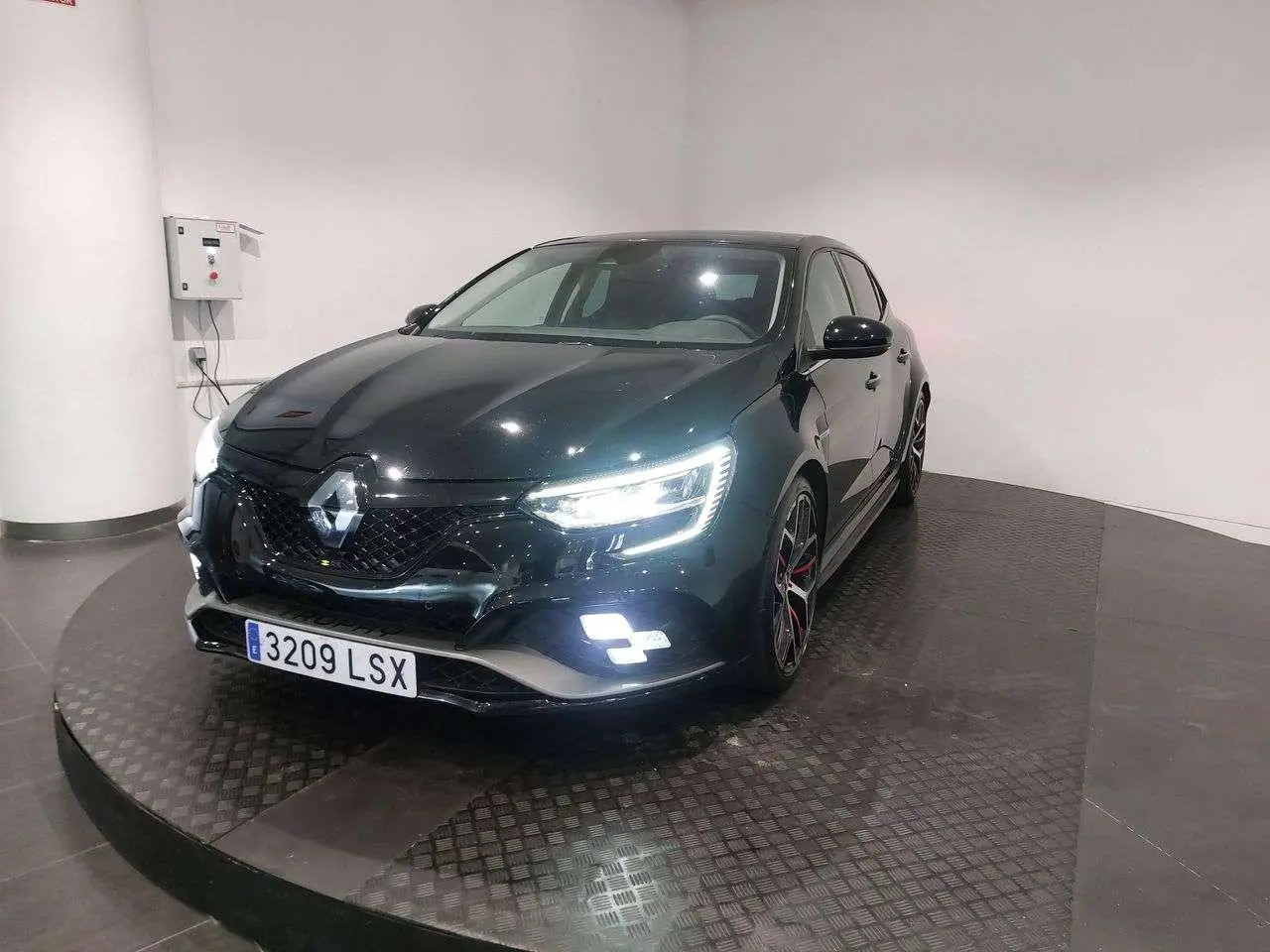 Photo 1 : Renault Megane 2021 Petrol