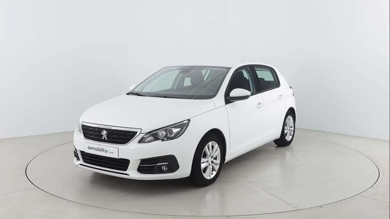 Photo 1 : Peugeot 308 2021 Petrol