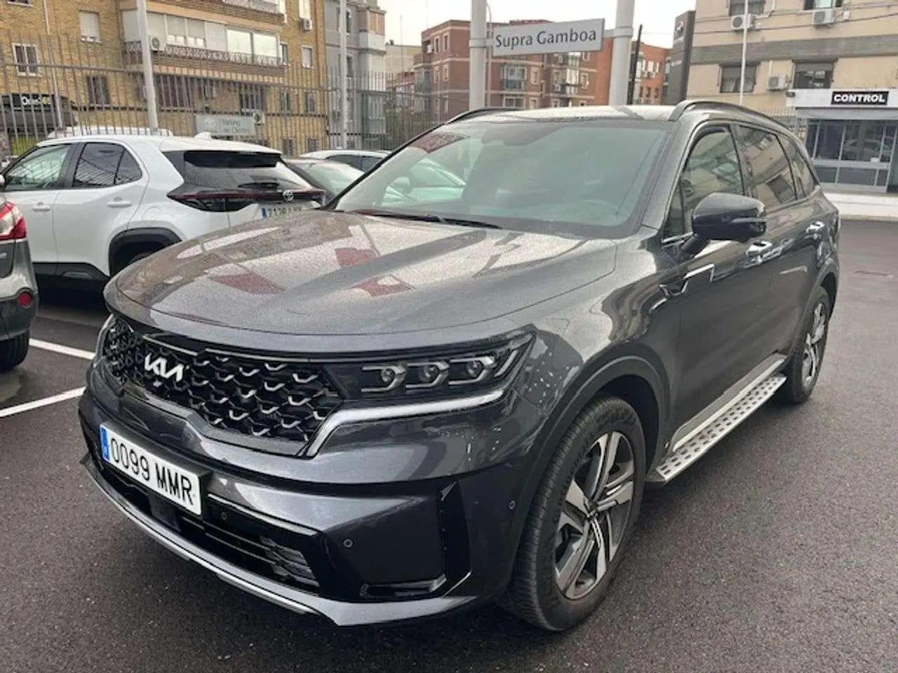 Photo 1 : Kia Sorento 2024 Électrique