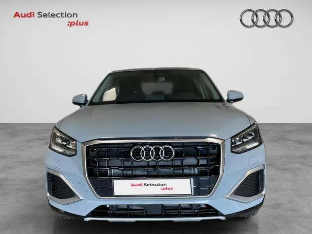 Photo 1 : Audi Q2 2024 Diesel