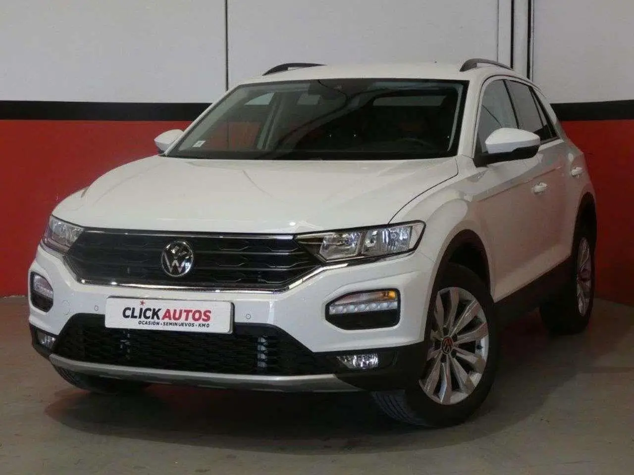 Photo 1 : Volkswagen T-roc 2021 Petrol