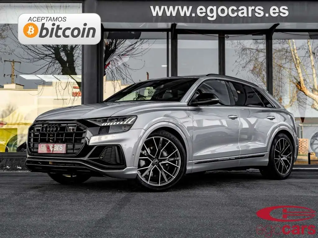 Photo 1 : Audi Q8 2022 Diesel