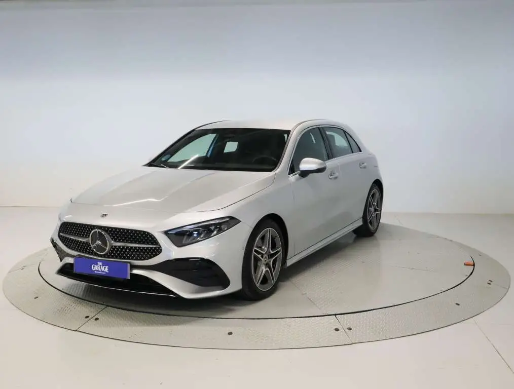 Photo 1 : Mercedes-benz Classe A 2023 Electric