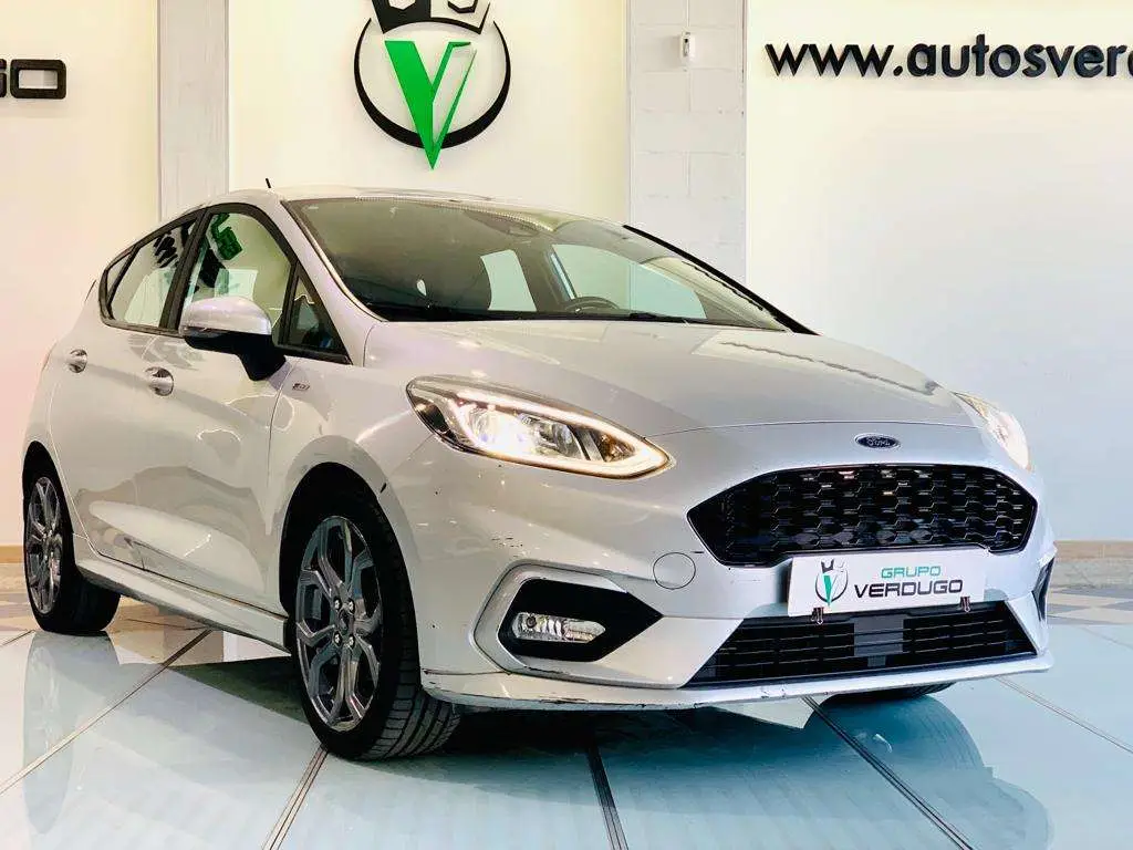 Photo 1 : Ford Fiesta 2020 Essence