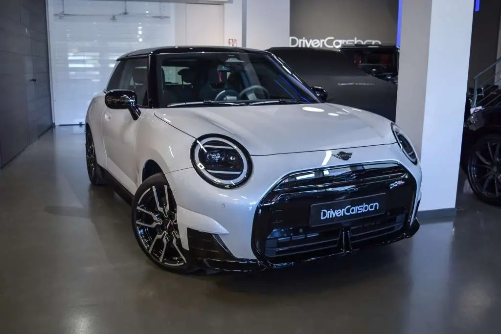 Photo 1 : Mini Cooper 2024 Electric