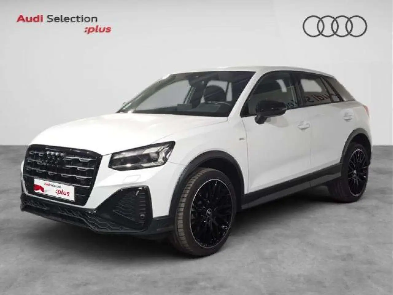 Photo 1 : Audi Q2 2024 Essence