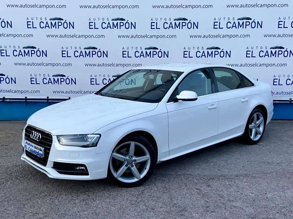 Photo 1 : Audi A4 2015 Diesel