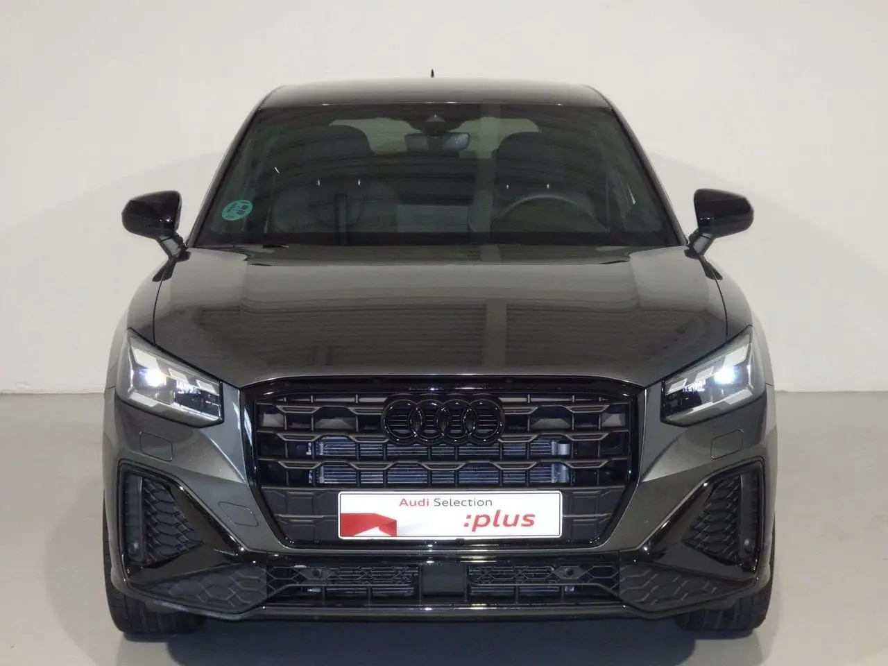 Photo 1 : Audi Q2 2024 Essence