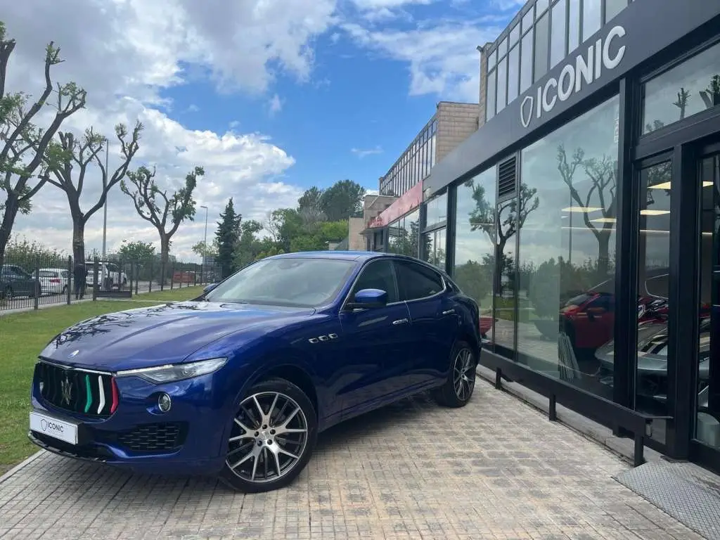 Photo 1 : Maserati Levante 2020 Essence