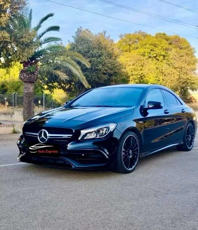 Photo 1 : Mercedes-benz Classe Cla 2017 Essence