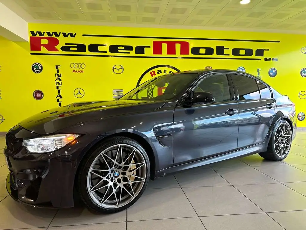 Photo 1 : Bmw M3 2017 Petrol