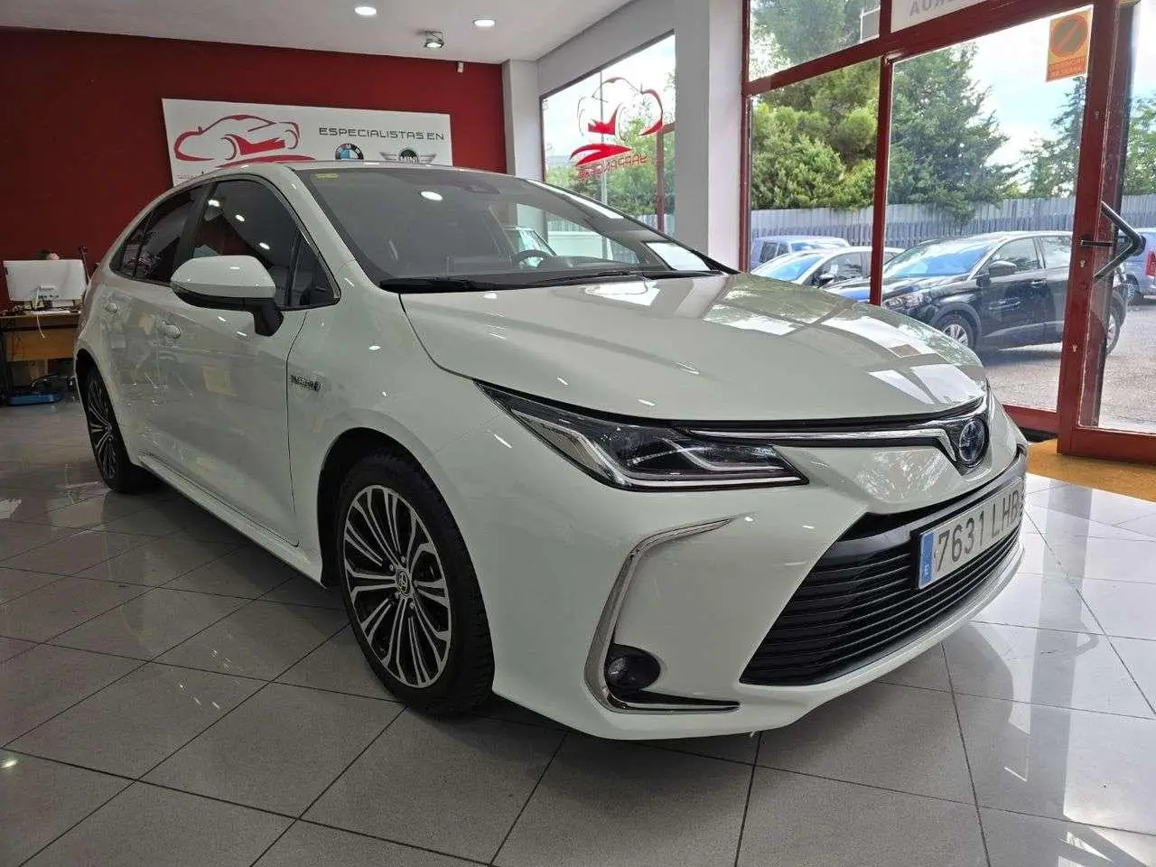 Photo 1 : Toyota Corolla 2020 Hybride