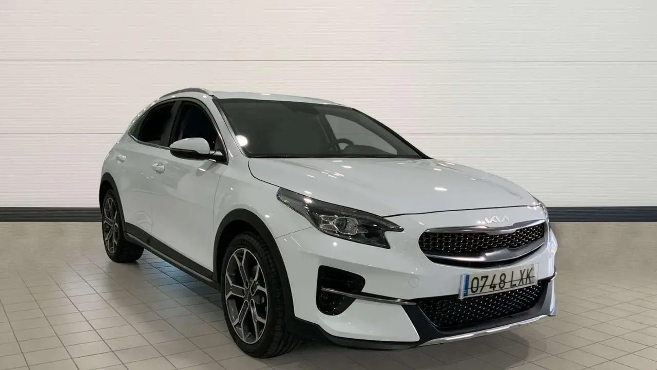 Photo 1 : Kia Xceed 2022 Petrol