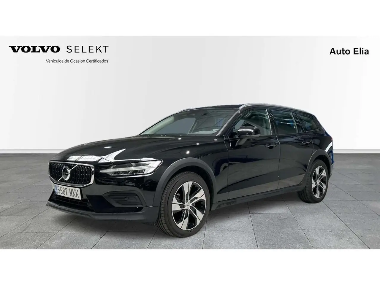 Photo 1 : Volvo V60 2023 Diesel