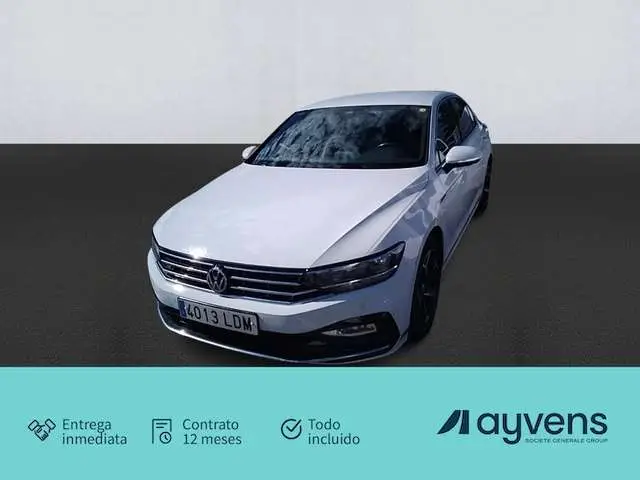 Photo 1 : Volkswagen Passat 2019 Diesel