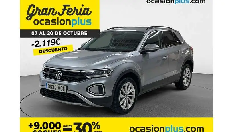 Photo 1 : Volkswagen T-roc 2023 Petrol