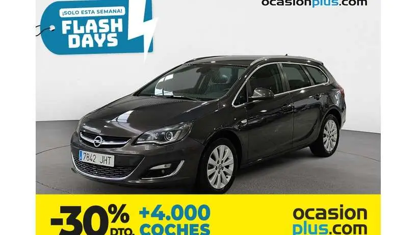 Photo 1 : Opel Astra 2015 Diesel