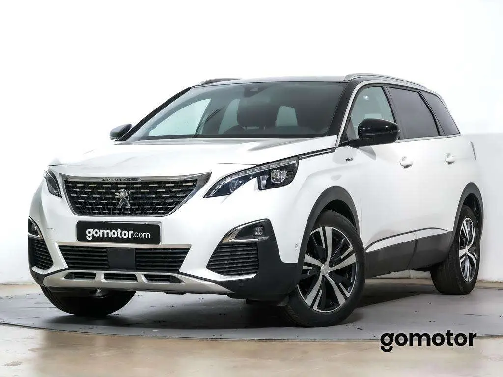 Photo 1 : Peugeot 5008 2020 Essence