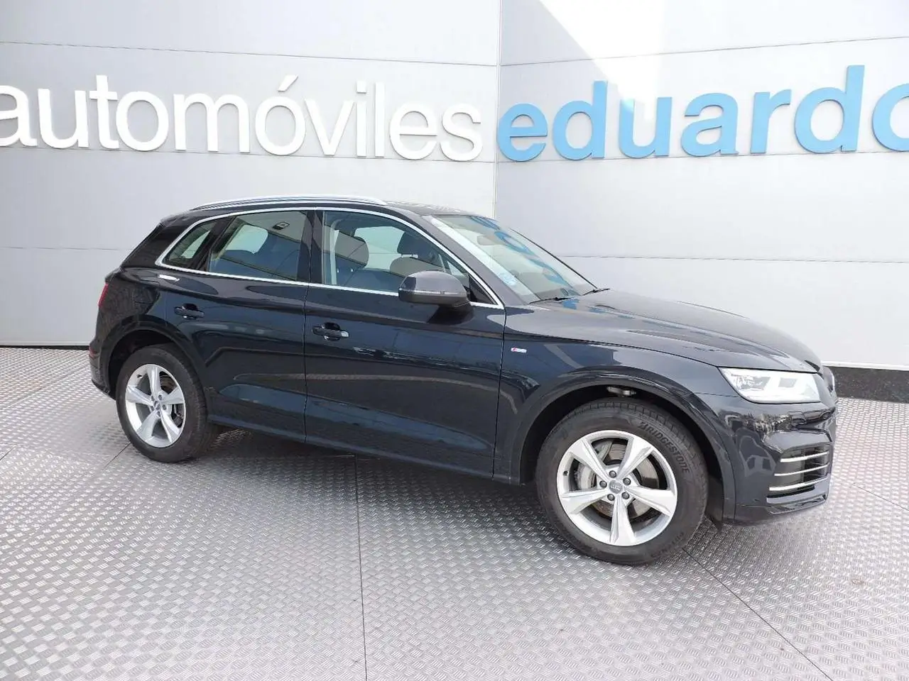 Photo 1 : Audi Q5 2020 Autres