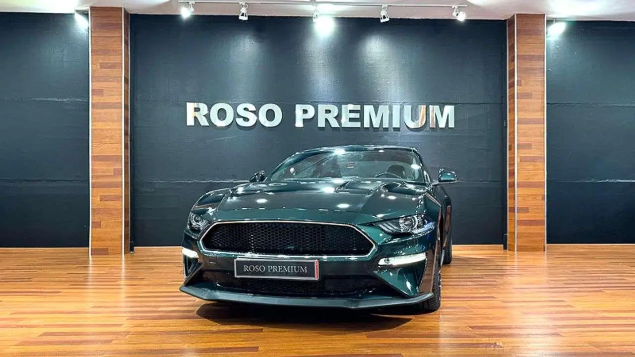 Photo 1 : Ford Mustang 2020 Petrol