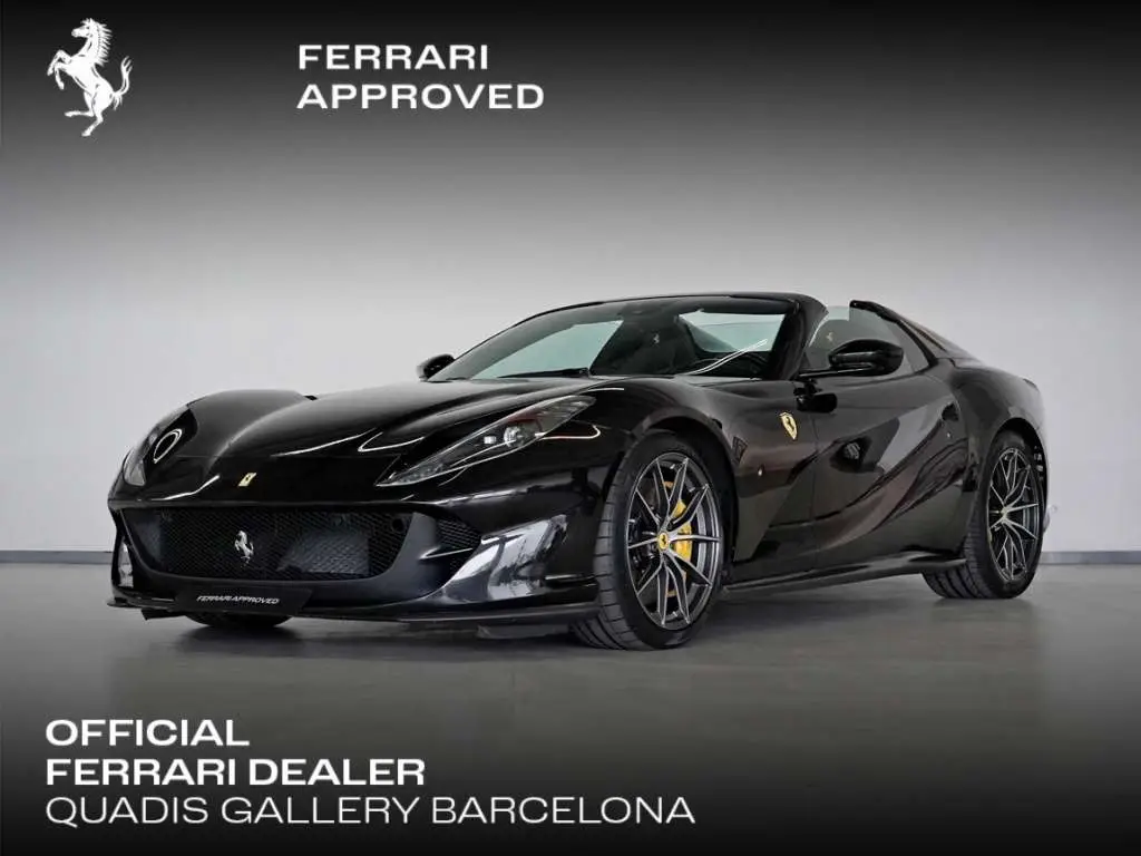 Photo 1 : Ferrari 812 2021 Essence