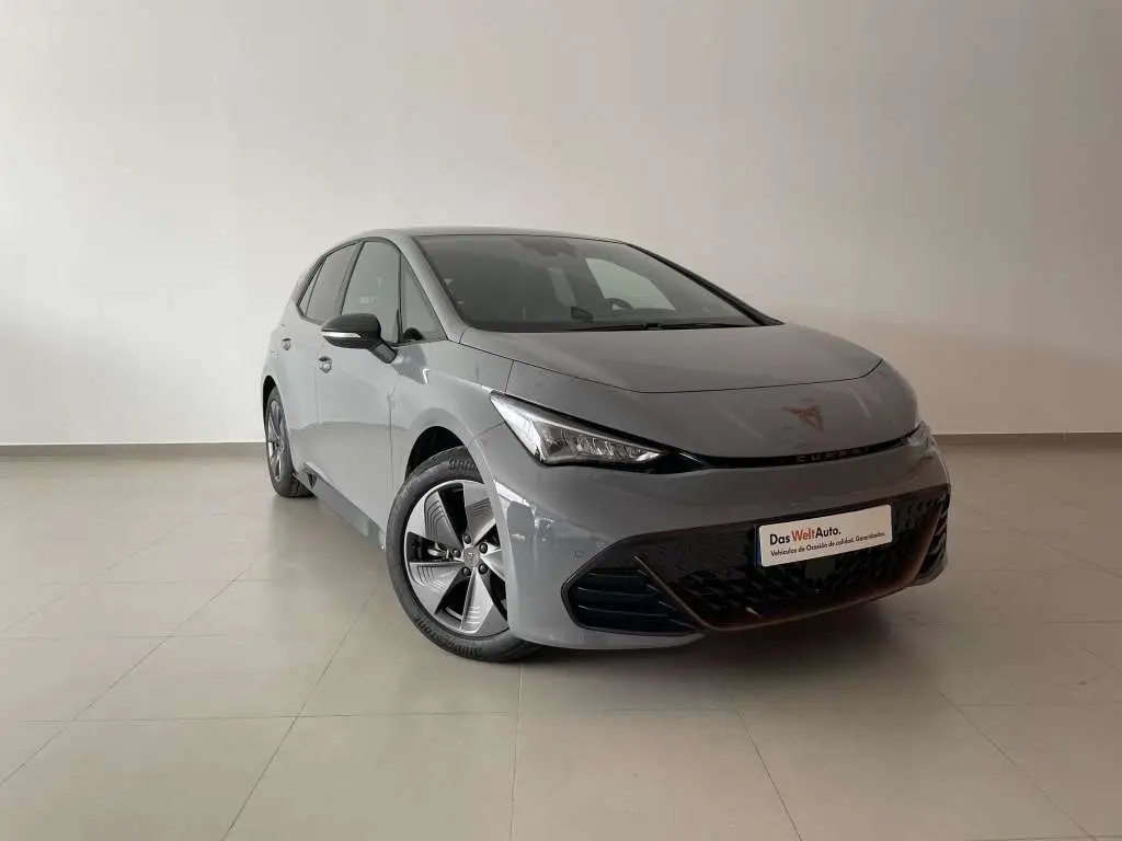 Photo 1 : Cupra Born 2023 Électrique