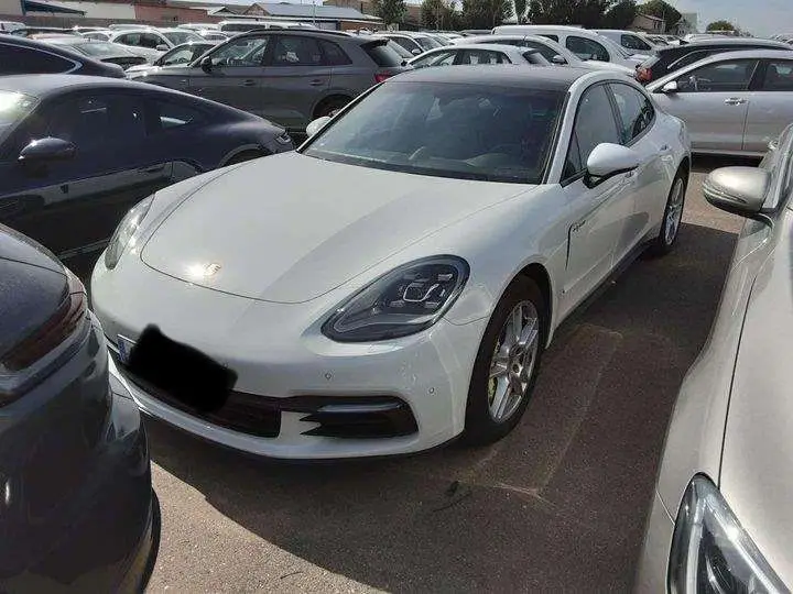 Photo 1 : Porsche Panamera 2018 Hybride